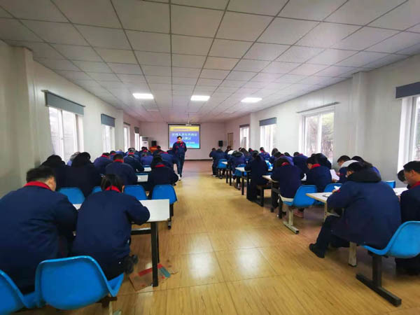 鋼構公司開展年度管理人員崗位知識考試 鋼構公司開展年度管理人員崗位知識考試